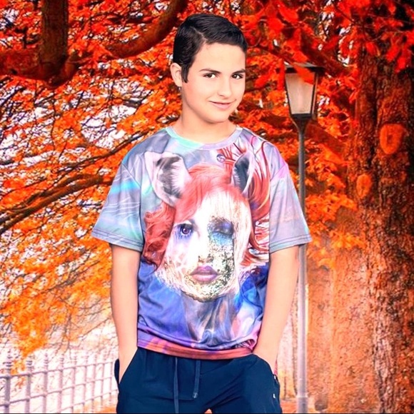 3D futurist modern graphics Shirt size M, Giraffe human face hip hop fas… - Picture 7 of 8